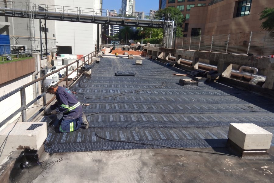 Tratamento de base de equipamento com manta